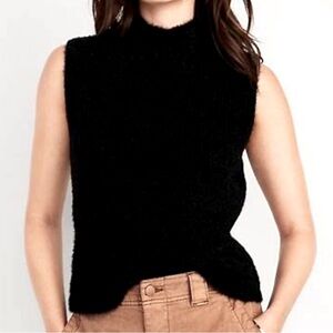 🌟HP🌟Old Navy Sleeveless Mock-Neck Eyelash Sweater
